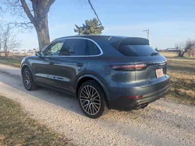 2019 Porsche Cayenne S   - Photo 3 - Sycamore, IL 60178