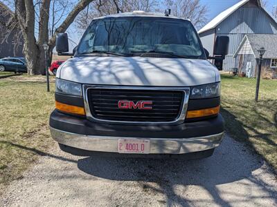 2021 GMC Savana 3500   - Photo 8 - Sycamore, IL 60178