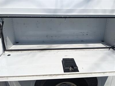 2021 GMC Savana 3500   - Photo 12 - Sycamore, IL 60178