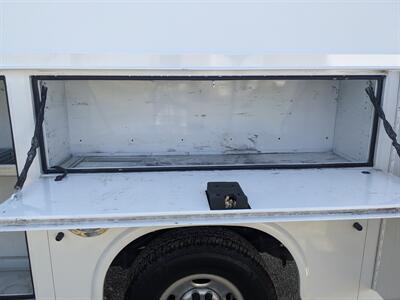 2021 GMC Savana 3500   - Photo 21 - Sycamore, IL 60178