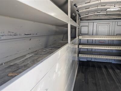 2021 GMC Savana 3500   - Photo 18 - Sycamore, IL 60178