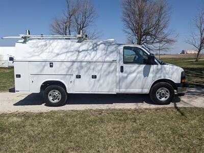 2021 GMC Savana 3500   - Photo 6 - Sycamore, IL 60178