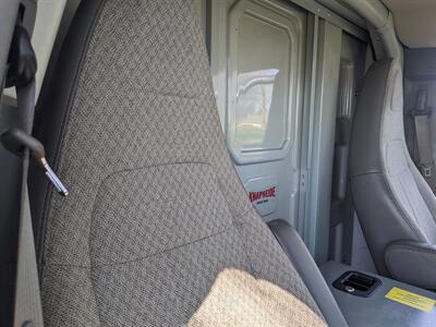2021 GMC Savana 3500   - Photo 43 - Sycamore, IL 60178