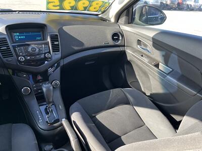 2016 Chevrolet Cruze Limited 1LT Auto - Photo 11 - Logan, UT 84341