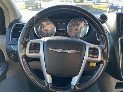 2013 Chrysler Town and Country Touring   - Photo 17 - Logan, UT 84341