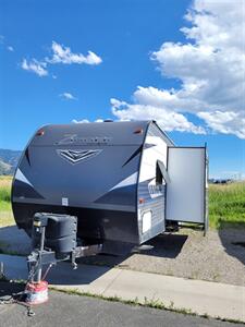 2018 KEYSTONE ZINGER 338RR - Photo 3 - Logan, UT 84341