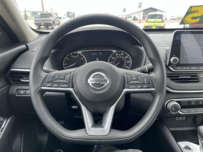 2021 Nissan Altima 2.5 SV   - Photo 15 - Logan, UT 84341