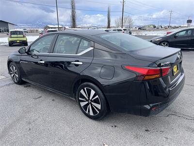 2021 Nissan Altima 2.5 SV   - Photo 5 - Logan, UT 84341