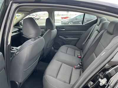 2021 Nissan Altima 2.5 SV   - Photo 8 - Logan, UT 84341