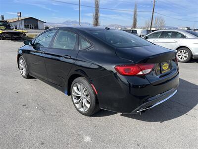 2015 Chrysler 200 S - Photo 4 - Logan, UT 84341
