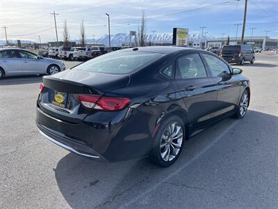 2015 Chrysler 200 S - Photo 3 - Logan, UT 84341