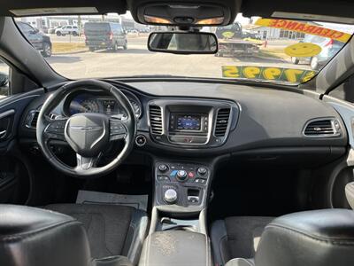 2015 Chrysler 200 S - Photo 10 - Logan, UT 84341