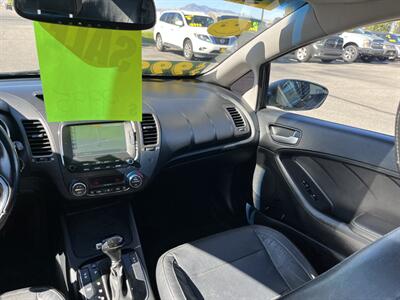 2017 Kia Forte EX   - Photo 14 - Logan, UT 84341