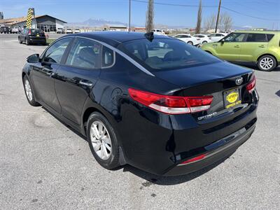 2017 Kia Optima LX   - Photo 5 - Logan, UT 84341