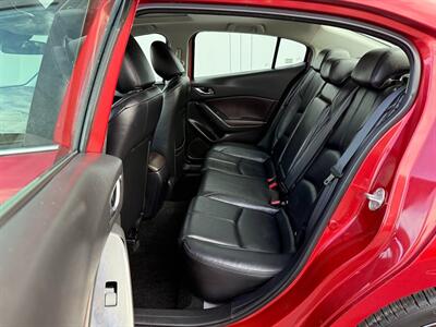 2018 Mazda Mazda3 Touring - Photo 8 - Sandy, UT 84070