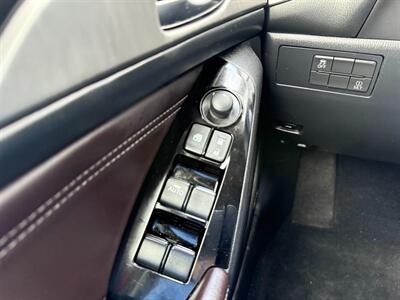 2018 Mazda Mazda3 Touring - Photo 25 - Sandy, UT 84070