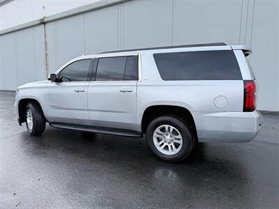 2020 Chevrolet Suburban LT   - Photo 8 - Sandy, UT 84070