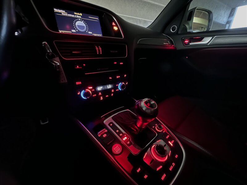 2014 Audi SQ5 3.0T quattro Prestige photo