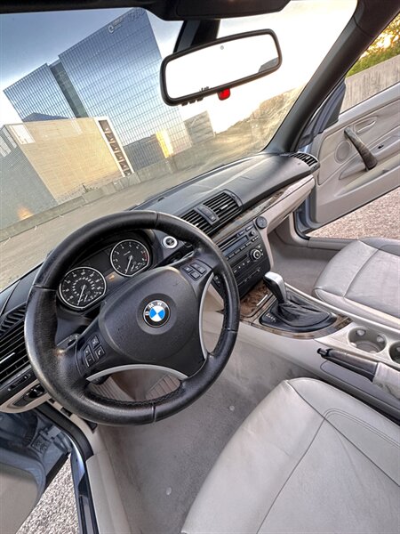 2008 BMW 1-Series 135i photo