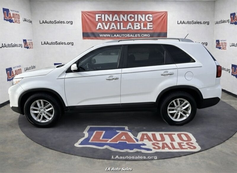 2014 Kia Sorento LX  