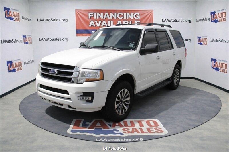2017 Ford Expedition XLT 4x2 4dr SUV  