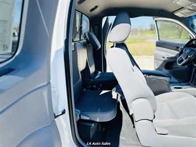 2015 Toyota Tacoma PreRunner V6   - Photo 17 - Monroe, LA 71201