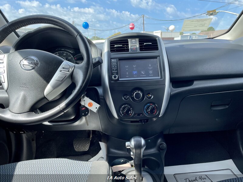 2019 Nissan Versa Note S photo