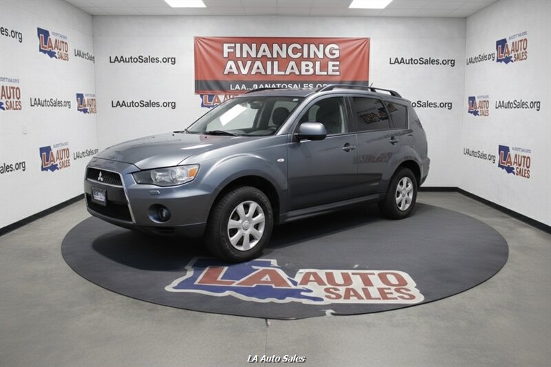 2012 Mitsubishi Outlander ES 4dr SUV  