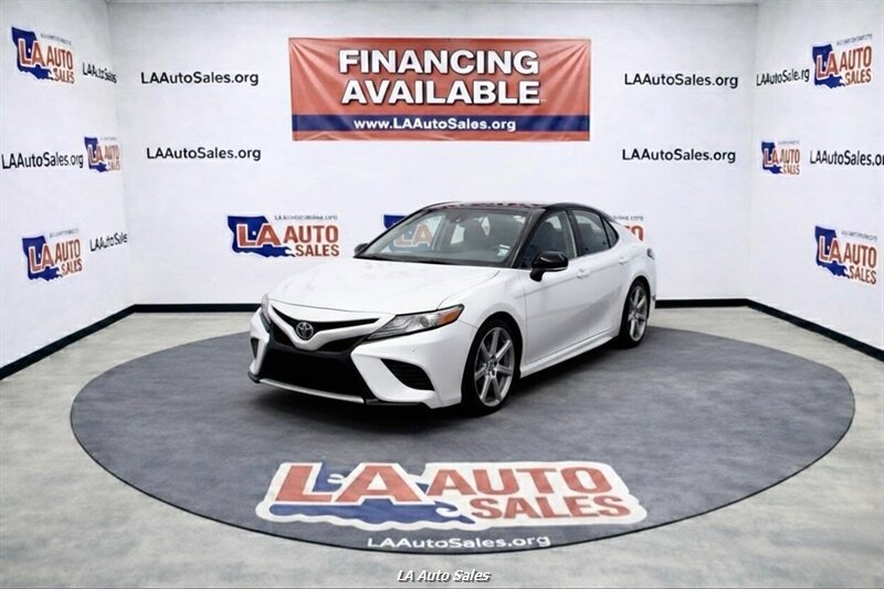 2019 Toyota Camry XSE 4dr Sedan  