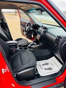 2019 Kia Soul + - Photo 13 - Monroe, LA 71201