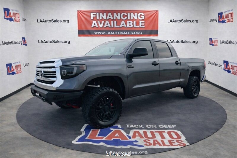 2018 Toyota Tundra SR5 4x4 4dr Double Cab Pickup SB (5.7L V8 FFV)  