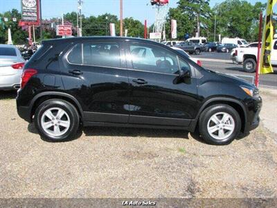 2021 Chevrolet Trax LS - Photo 2 - Monroe, LA 71201