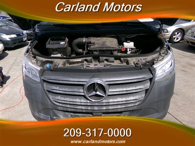 2019 Mercedes-Benz Sprinter 2500 170 " High Roof Extended   - Photo 12 - Stockton, CA 95205