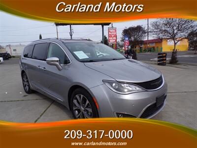 2018 Chrysler Pacifica Limited   - Photo 3 - Stockton, CA 95205