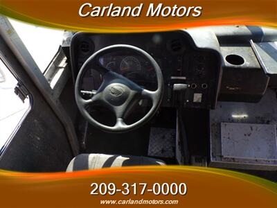 2009 Workhorse W42 - Photo 12 - Stockton, CA 95205