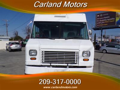 2009 Workhorse W42 - Photo 2 - Stockton, CA 95205