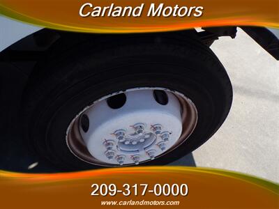 2009 Workhorse W42 - Photo 10 - Stockton, CA 95205