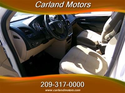 2013 Dodge Grand Caravan SE - Photo 11 - Stockton, CA 95205