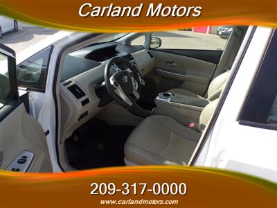2012 Toyota Prius v Five   - Photo 12 - Stockton, CA 95205