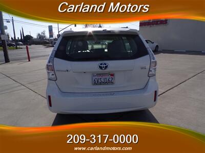 2012 Toyota Prius v Five   - Photo 6 - Stockton, CA 95205