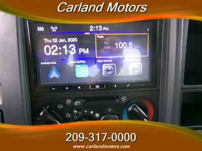 2022 Isuzu NPR HD   - Photo 24 - Stockton, CA 95205