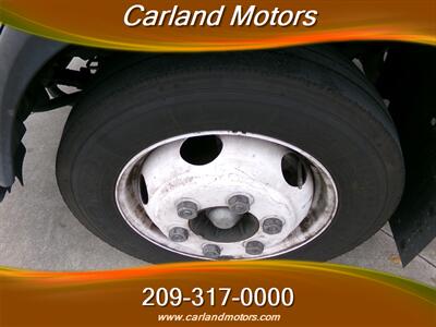 2022 Isuzu NPR HD   - Photo 9 - Stockton, CA 95205