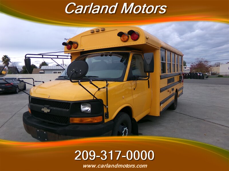 2009 Chevrolet Express 3500 BUS  