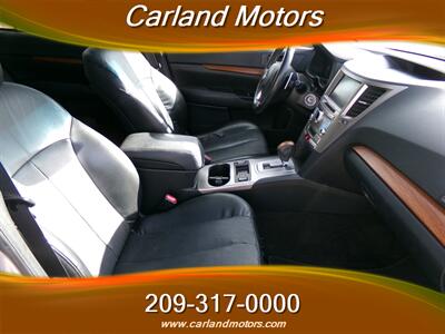 2013 Subaru Outback 2.5i Limited   - Photo 34 - Stockton, CA 95205