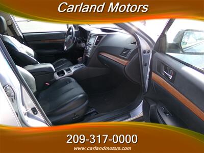 2013 Subaru Outback 2.5i Limited   - Photo 33 - Stockton, CA 95205