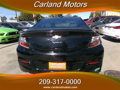 2017 Chevrolet Volt LT - Photo 4 - Stockton, CA 95205