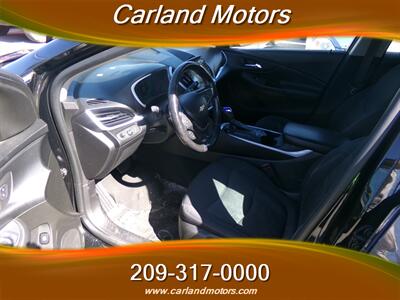 2017 Chevrolet Volt LT - Photo 14 - Stockton, CA 95205