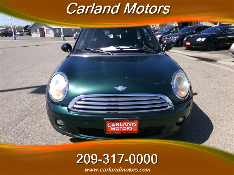 Used 2009 MINI Cooper Base with VIN WMWML33599TP98878 for sale in Stockton, CA