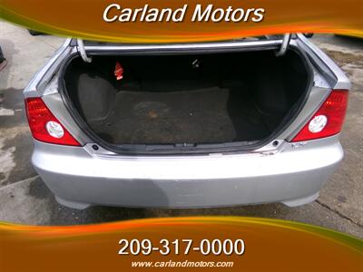 2004 Honda Civic LX   - Photo 15 - Stockton, CA 95205