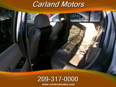 2001 Nissan Pathfinder SE - Photo 12 - Stockton, CA 95205